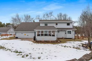 E1715 Lake Shore Dr, Iola, WI 54945 - Photo 5