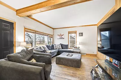 418 E Hancock Street, New London, WI 54961 - Photo 3