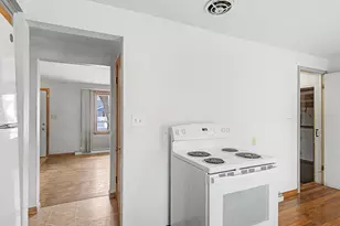 927 Spence St, Green Bay, WI 54304 - Photo 11