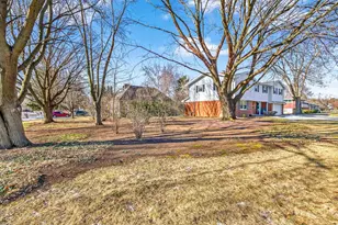 611 Chatham Ct, Neenah, WI 54956 - Photo 47