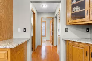 2443 Ravine Ct, Green Bay, WI 54313 - Photo 17