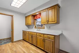 15945 Smith Dr, Brookfield, WI 53005 - Photo 11