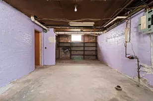 516 New York Ave, Manitowoc, WI 54220 - Photo 55