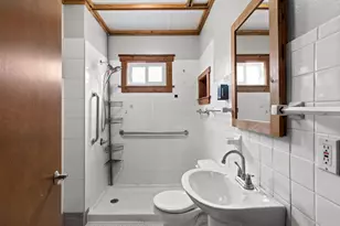 516 New York Ave, Manitowoc, WI 54220 - Photo 21