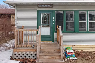 516 New York Avenue, Manitowoc, WI 54220 - Photo 71