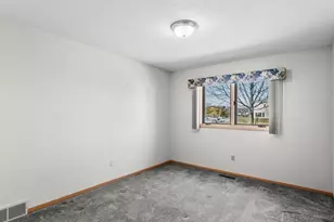 535 E Vine Ct, Sturgeon Bay, WI 54235 - Photo 25