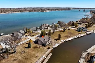 535 E Vine Ct, Sturgeon Bay, WI 54235 - Photo 45