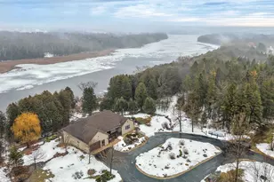 658 N Forest Dr, Forestville, WI 54213 - Photo 3