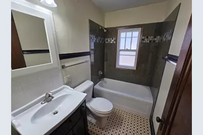 217 E Center Street, Shawano, WI 54166 - Photo 9