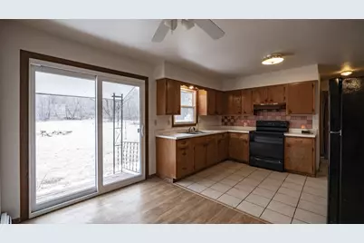 E1990 State Road 54, Waupaca, WI 54981 - Photo 13