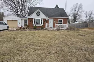 349 N Wisconsin St, Berlin, WI 54923 - Photo 1