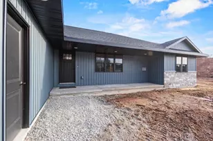 3382 Largo Ridge Ct, Green Bay, WI 54311 - Photo 9