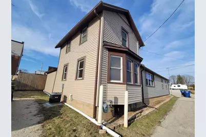 102 S Elizabeth Street, Eden, WI 53019 - Photo 5