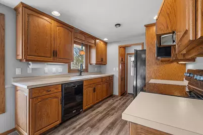 1021 Wishart Avenue, De Pere, WI 54115 - Photo 11