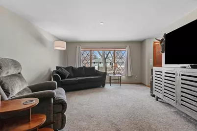 1021 Wishart Avenue, De Pere, WI 54115 - Photo 7