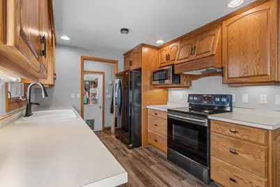 1021 Wishart Avenue, De Pere, WI 54115 - Photo 13