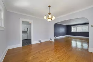 866 Howard St, Green Bay, WI 54303 - Photo 13