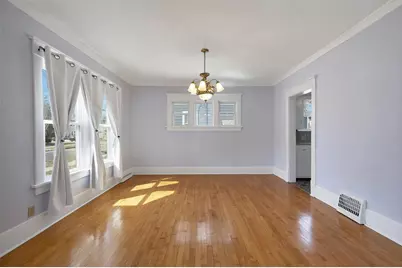 866 Howard Street, Green Bay, WI 54303 - Photo 3