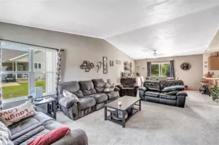 430 Steno Trail, Pulaski, WI 54162 - Photo 17