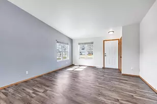 430 Steno Trail, Pulaski, WI 54162 - Photo 3