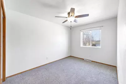 430 Steno Trail, Pulaski, WI 54162 - Photo 15