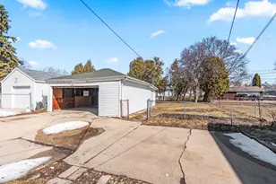 722 Bond St, Green Bay, WI 54303 - Photo 35