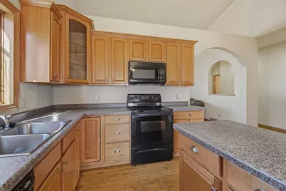 4724 N Fallview Lane, Appleton, WI 54913 - Photo 7