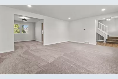 1645 Crestview Drive, Oshkosh, WI 54904 - Photo 29