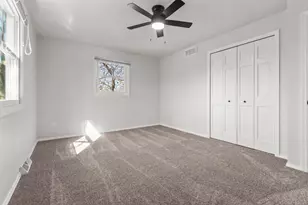 1645 Crestview Dr, Oshkosh, WI 54904 - Photo 35