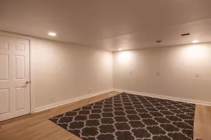 917 Windward Ct, Oshkosh, WI 54901 - Photo 33