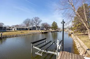 917 Windward Ct, Oshkosh, WI 54901 - Photo 45