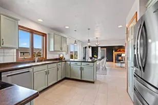 W5054 Birchwood Dr, Sherwood, WI 54169 - Photo 23