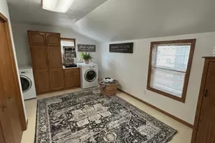 636 W 7th Ave, Oshkosh, WI 54902 - Photo 15