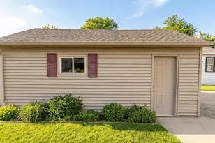 636 W 7th Ave, Oshkosh, WI 54902 - Photo 21