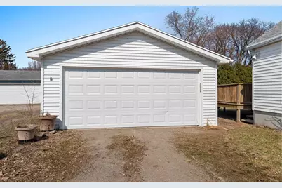 1016 Otter Avenue, Oshkosh, WI 54901 - Photo 33
