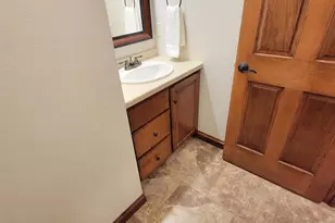 N9039 Spring Valley Rd, Menasha, WI 54952 - Photo 11