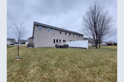 N9039 Spring Valley Road, Menasha, WI 54952 - Photo 3