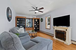 1105 Dousman St, Green Bay, WI 54303 - Photo 9