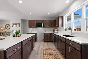 2652 Lawrence Ln, Neenah, WI 54956 - Photo 15