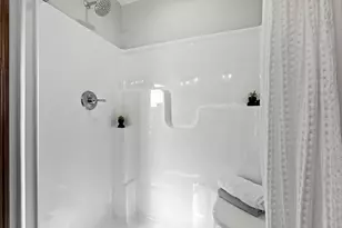 2652 Lawrence Ln, Neenah, WI 54956 - Photo 29