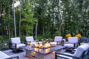 2411 Loxley Ct, Suamico, WI 54173 - Photo 81