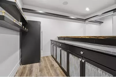 2411 Loxley Court, Suamico, WI 54173 - Photo 53