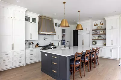 2411 Loxley Court, Suamico, WI 54173 - Photo 11