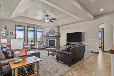 8065 Golden Primrose Circle, Neenah, WI 54956 - Photo 3