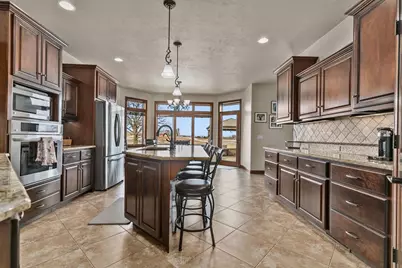 8065 Golden Primrose Circle, Neenah, WI 54956 - Photo 7