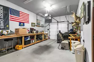 8065 Golden Primrose Cir, Neenah, WI 54956 - Photo 29