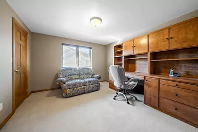 1843 Briarwood Court, De Pere, WI 54115 - Photo 15