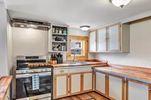 10931 Gillett Town Hall Rd, Gillett, WI 54124 - Photo 7