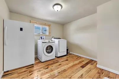 10931 Gillett Town Hall Road, Gillett, WI 54124 - Photo 9