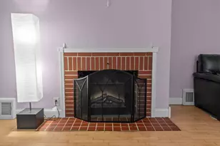 2436 Hickory Ln, Appleton, WI 54915 - Photo 11